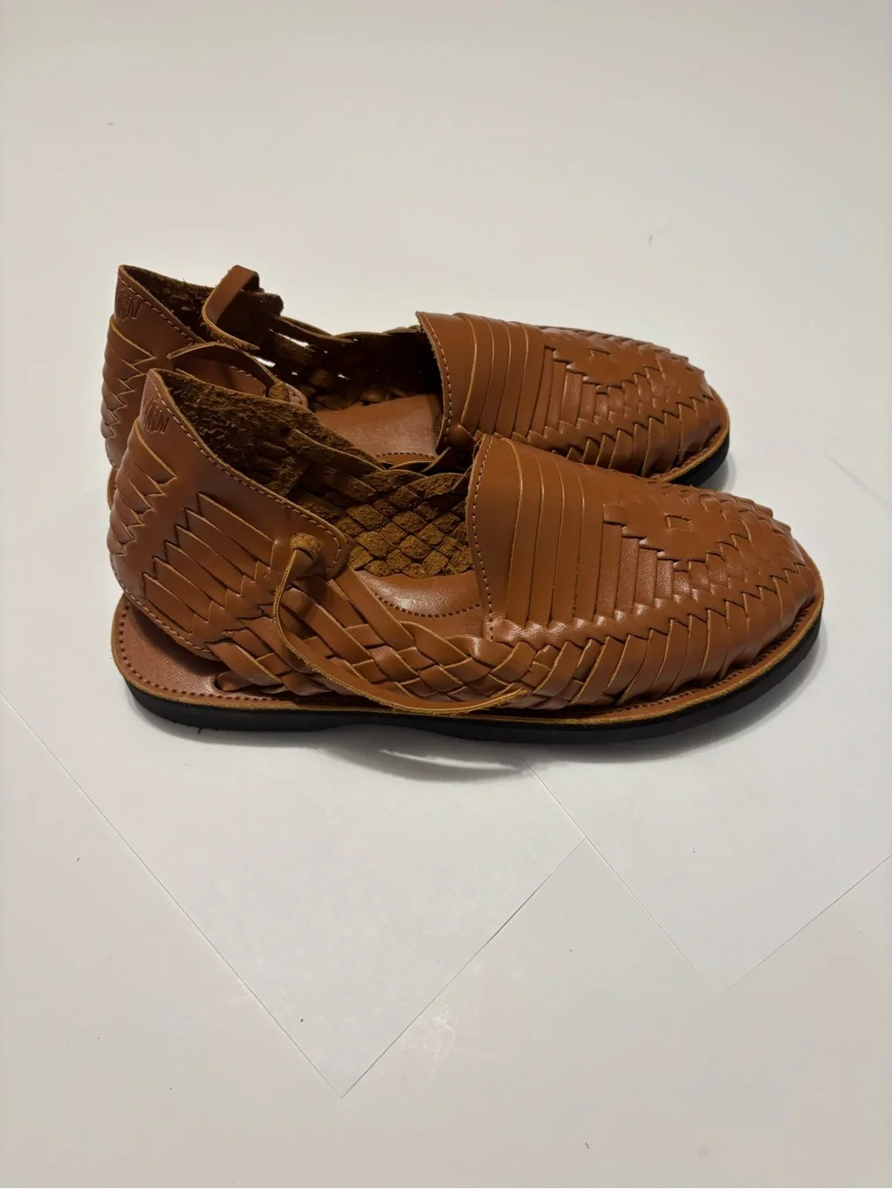 Espiritu Men’s Size 9 Tan Brown Woven Leather Huarache Sandals Mexican Slip On